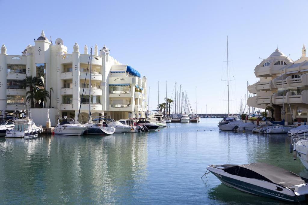 Apartamento Benalmadena Puerto Marina Benalmádena Exterior photo